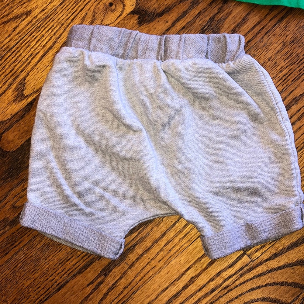 SOLD❌ 3/$15 Toddler summer bundle - Picture 7 of 12